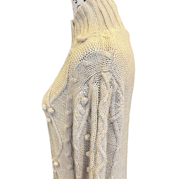 Cupcakes & Cashmere Sweater - Picture 7 of 12